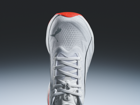 【ウィメンズ】PUMA DEVIATE PURE NITRO【ホワイト/レッド】